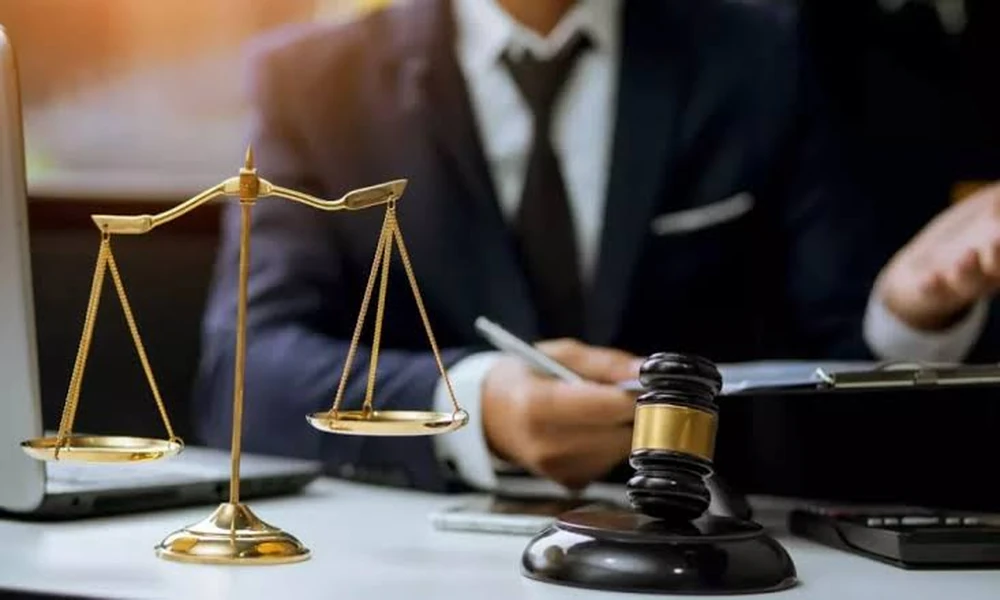 How Legal Guidance Can Help You Navigate Financial Distress